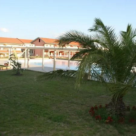 Baia Dei Canonici アパートホテル カタンザーロ