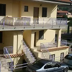 Baia Dei Canonici كاتانزارو