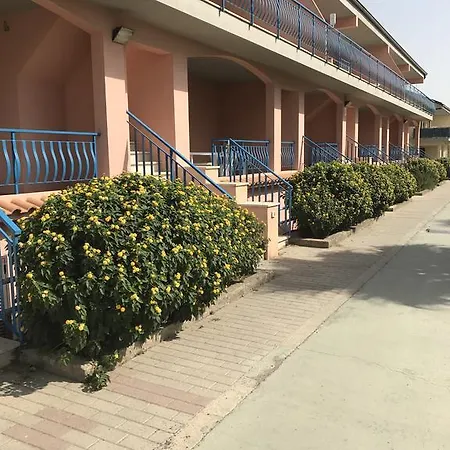 Aparthotel Baia Dei Canonici 3*